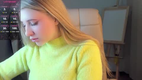 Snapshot of evacadooo chatting on January 2025 02:30:01 AM Eva online show from January 2025 02:30:01 AM