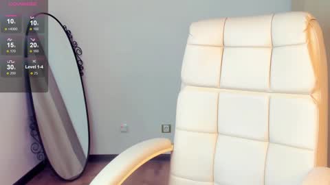 Snapshot of evacadooo chatting on January 2025 05:31:01 AM Eva online show from January 2025 05:31:01 AM