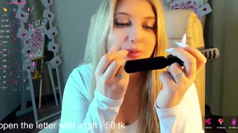 Snapshot of evacadooo chatting on February 2025 02:49:01 AM Eva online show from February 2025 02:49:01 AM