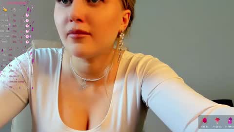 Snapshot of evacadooo chatting on February 2025 05:34:01 AM Eva online show from February 2025 05:34:01 AM