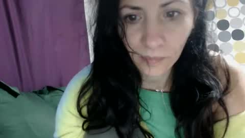 Snapshot of evacrisxxx chatting on December 2025 02:06:01 AM hornycrissyyourlove online show from December 2025 02:06:01 AM
