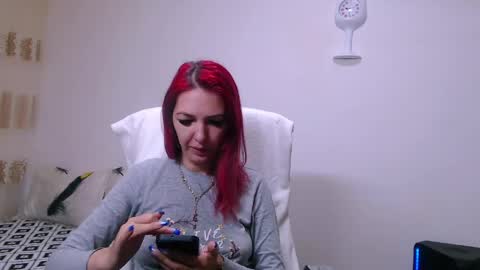 EvadesireONE online show from May 2026 06:31:02 PM