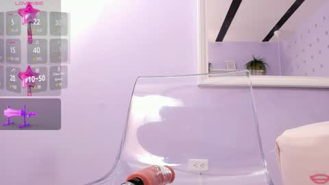 Snapshot of evahalston chatting on January 2025 01:08:01 AM evahalston online show from January 2025 01:08:01 AM