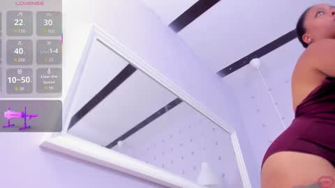 Snapshot of evahalston chatting on October 2025 01:14:02 AM evahalston online show from October 2025 01:14:02 AM