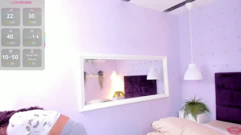 Snapshot of evahalston chatting on October 2025 11:59:02 PM evahalston online show from October 2025 11:59:02 PM