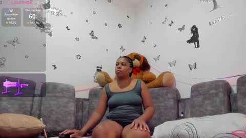 Snapshot of evahalston chatting on November 2025 11:58:01 PM evahalston online show from November 2025 11:58:01 PM