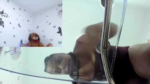 Snapshot of evahalston chatting on November 2025 12:13:01 AM evahalston online show from November 2025 12:13:01 AM