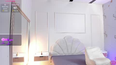 evahalston online show from June 2026 08:30:02 PM