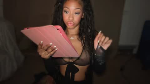 Snapshot of evajonez chatting on June 2026 07:57:01 AM Eva online show from June 2026 07:57:01 AM