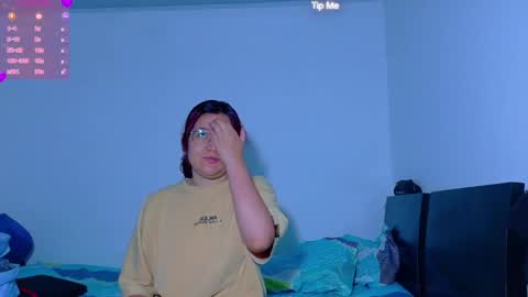 Snapshot of evaluna_02 chatting on June 2026 11:49:02 AM evaluna_02 online show from June 2026 11:49:02 AM