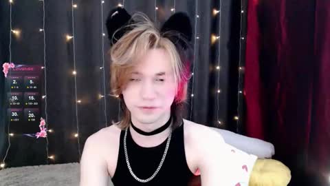 Snapshot of evan_reinhart chatting on November 2025 12:44:01 AM evan_reinhart online show from November 2025 12:44:01 AM