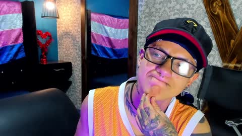 Snapshot of evan_smitt chatting on December 2024 08:16:01 AM Evan Smitt online show from December 2024 08:16:01 AM