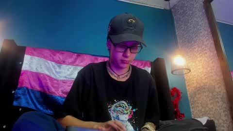 Snapshot of evan_smitt chatting on December 2024 03:13:02 AM Evan Smitt online show from December 2024 03:13:02 AM