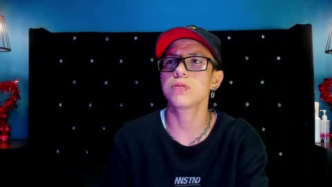 Snapshot of evan_smitt chatting on December 2024 03:30:01 AM Evan Smitt online show from December 2024 03:30:01 AM