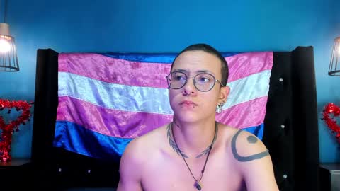 Snapshot of evan_smitt chatting on December 2024 02:42:01 AM Evan Smitt online show from December 2024 02:42:01 AM