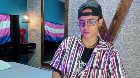 Snapshot of evan_smitt chatting on December 2024 02:19:01 AM Evan Smitt online show from December 2024 02:19:01 AM