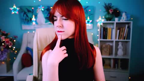 Snapshot of evanellson chatting on January 2025 03:48:01 PM Eva online show from January 2025 03:48:01 PM