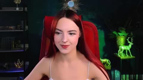 Snapshot of evanellson chatting on November 2025 12:27:01 PM Eva online show from November 2025 12:27:01 PM