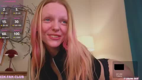 Snapshot of evangel1ne chatting on February 2025 12:27:02 PM evangel1ne online show from February 2025 12:27:02 PM