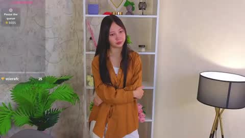 Hello im Lia online show from July 2026 04:16:02 PM