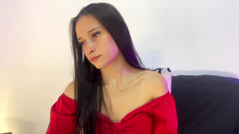 Snapshot of evangeline_76 chatting on July 2026 06:47:02 AM Evangeline online show from July 2026 06:47:02 AM