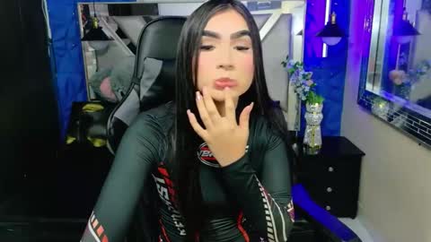 evangeline_star1 online show from December 2025 02:02:02 PM