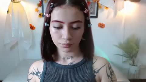 Snapshot of evanss_lx chatting on October 2025 06:53:01 PM Evanssa lx online show from October 2025 06:53:01 PM