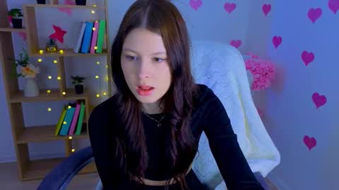 EvaOnyx online show from March 2026 11:06:01 AM