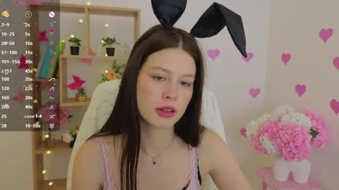 EvaOnyx online show from May 2026 04:45:02 PM
