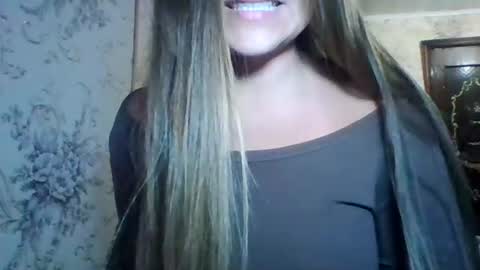 evasapples2026 online show from July 2026 08:57:02 PM