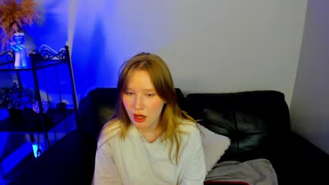 Snapshot of evastevs chatting on December 2024 07:38:02 PM Eva online show from December 2024 07:38:02 PM