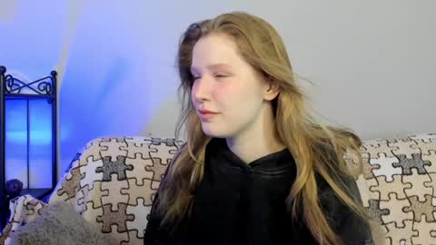 Snapshot of evastevs chatting on January 2025 09:13:01 PM Eva online show from January 2025 09:13:01 PM