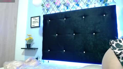 Eva Carter online show from April 2026 10:45:02 AM