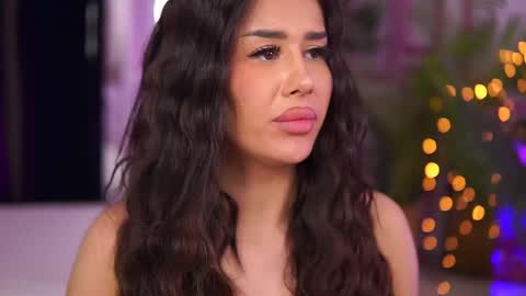 Eva online show from February 2025 06:53:01 PM