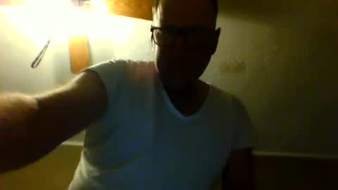 Snapshot of eve1luvsray chatting on January 2025 02:58:01 AM eve1luvsray online show from January 2025 02:58:01 AM