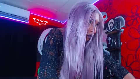 eve dark online show from September 2025 06:59:01 AM