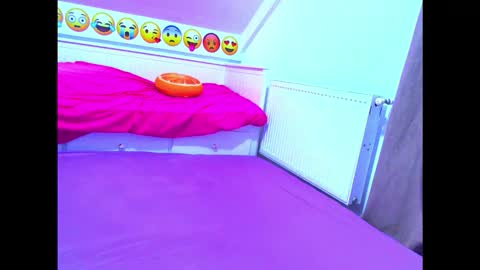 EVEANDMAX online show from January 2026 08:01:01 PM