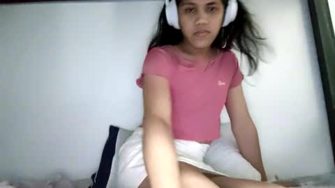 Snapshot of eveee228 chatting on October 2025 03:39:02 AM eveee228 online show from October 2025 03:39:02 AM