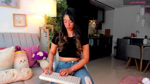 Snapshot of eveekendal_ chatting on September 2025 06:44:02 PM Eve online show from September 2025 06:44:02 PM