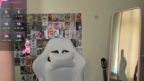 Evelina online show from February 2026 05:08:02 AM