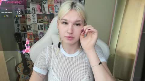 Evelina online show from May 2026 01:44:02 AM