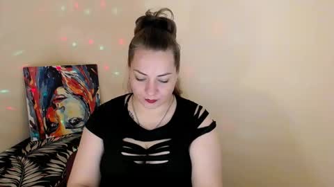 Lydia online show from September 2025 09:28:02 PM