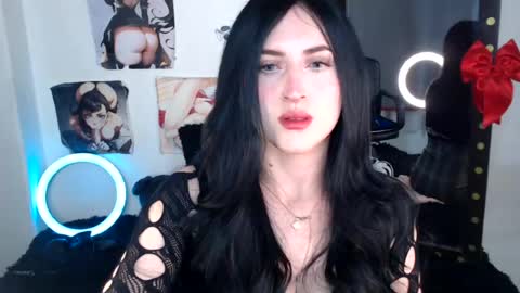 Snapshot of evelyn_sheeran chatting on July 2026 06:19:02 AM Julieta online show from July 2026 06:19:02 AM