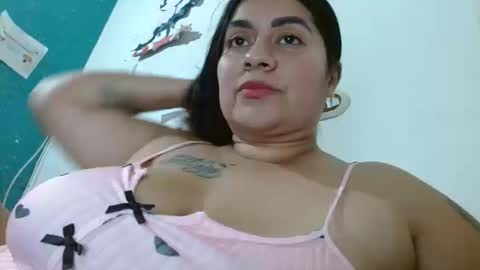 Snapshot of evelyn_stormm chatting on October 2025 01:28:01 AM evelyn stormm online show from October 2025 01:28:01 AM