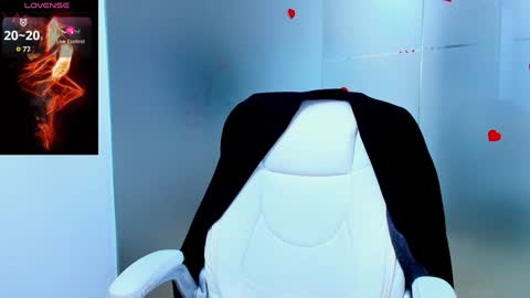 Snapshot of evelyne_rose chatting on January 2025 06:12:01 AM evelyne_rose online show from January 2025 06:12:01 AM