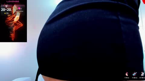 Snapshot of evelyne_rose chatting on February 2025 12:26:02 PM evelyne_rose online show from February 2025 12:26:02 PM