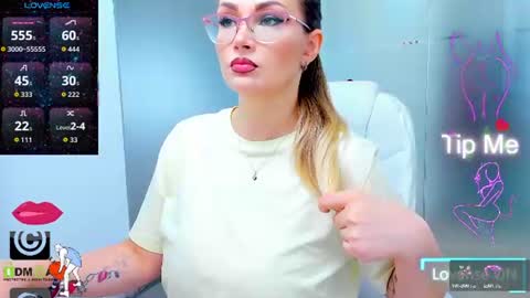 evelyne_rose online show from June 2026 04:52:02 AM