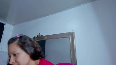 Evelyne online show from February 2026 03:57:01 AM