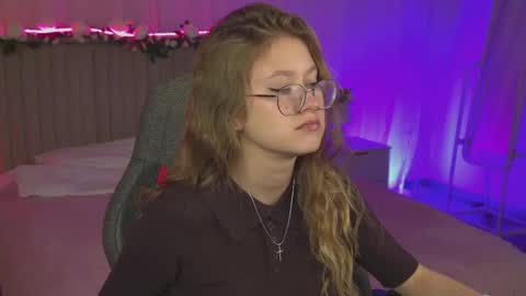 Snapshot of evemundie chatting on November 2025 10:03:02 AM Eve online show from November 2025 10:03:02 AM