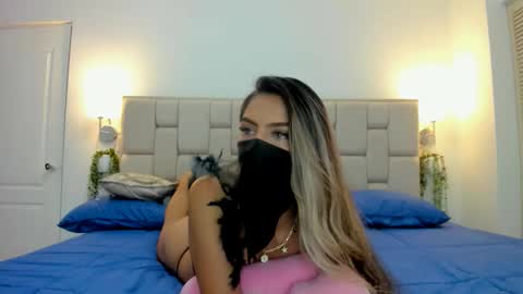 Snapshot of even_scoty chatting on November 2025 02:44:01 AM even_scoty online show from November 2025 02:44:01 AM